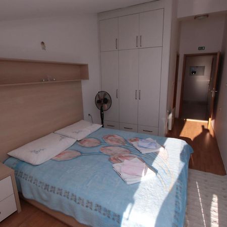 Apartmani Damir Livajic Omiš Buitenkant foto