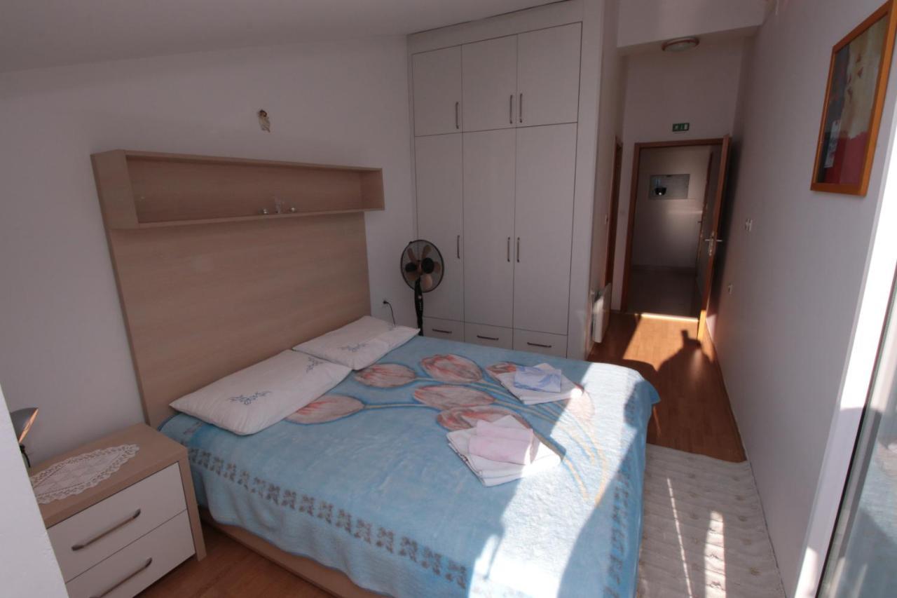 Apartmani Damir Livajic Omiš Buitenkant foto
